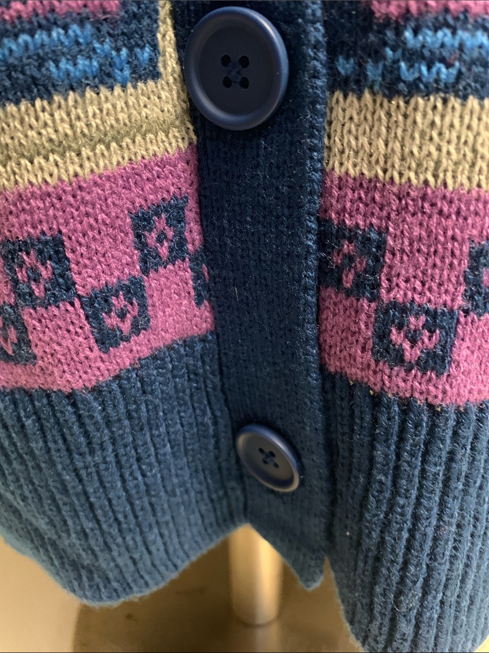 Stranger Things Inspired Blue & Purple Scottie Dog Cardigan Sweater NWzt - Picture 6 of 8